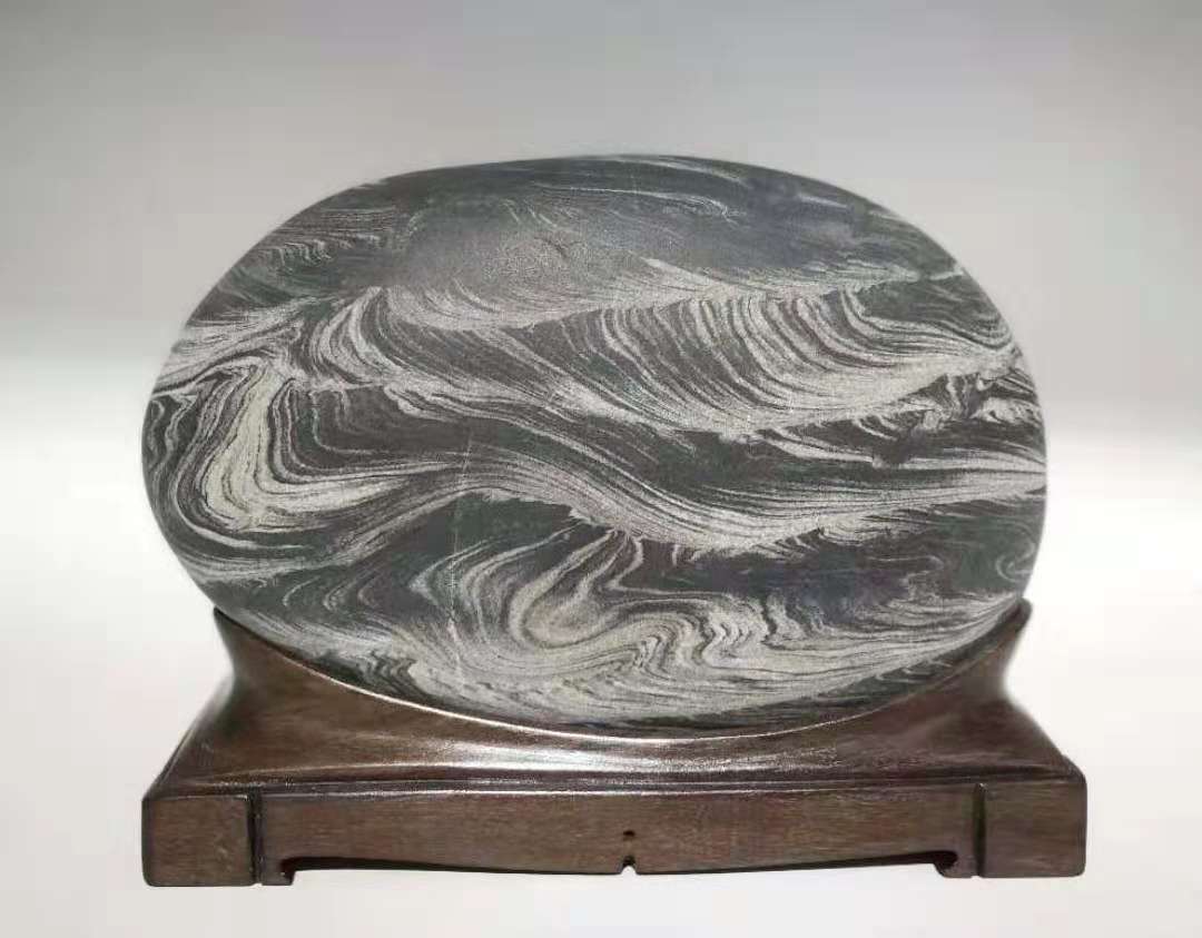 波涛汹涌